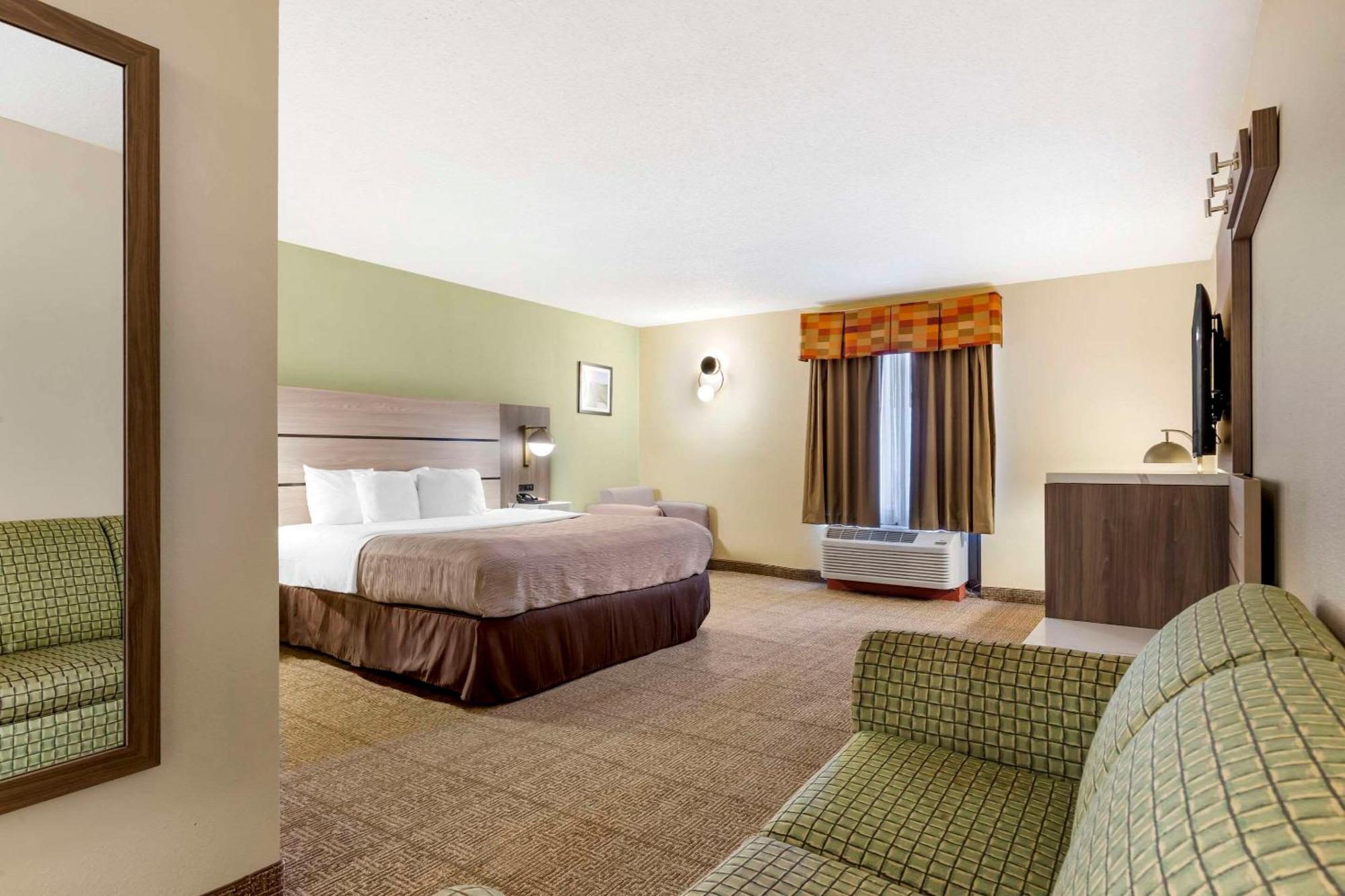 Quality Inn Raleigh Downtown Buitenkant foto
